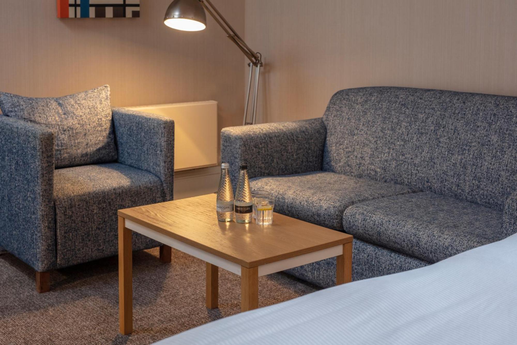 Oulton Hall Hotel, Spa & Golf Resort Leeds  Værelse billede